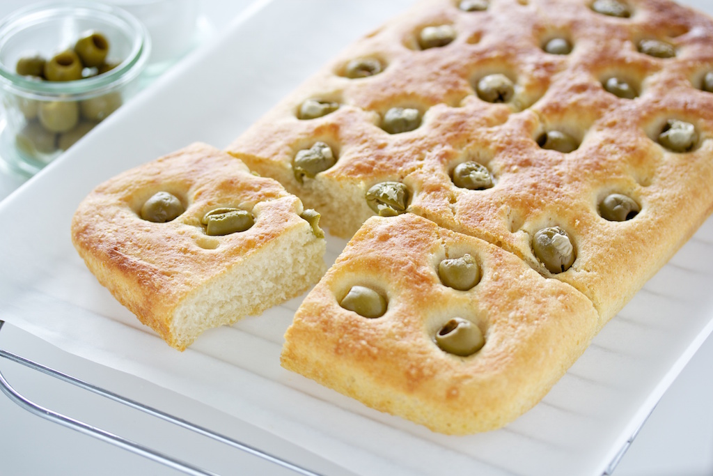 Focaccia mit Oliven