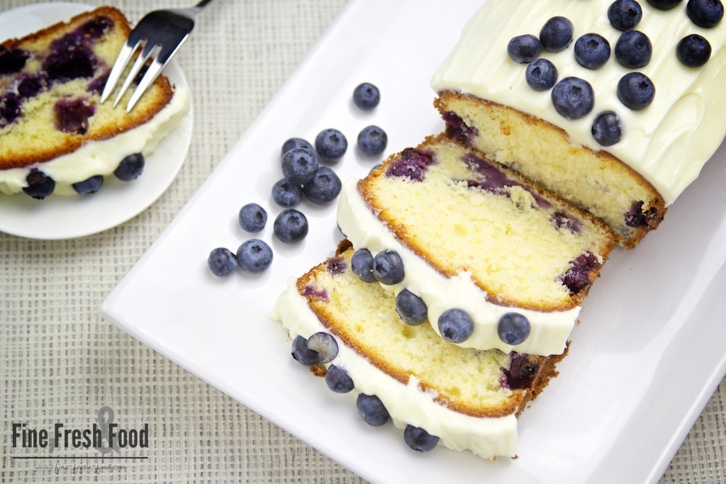 Blaubeeren-Zitronen-Frischkäse-Kuchen