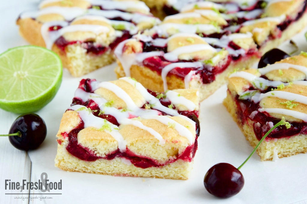 Kirsch-Blechkuchen mit Limetten