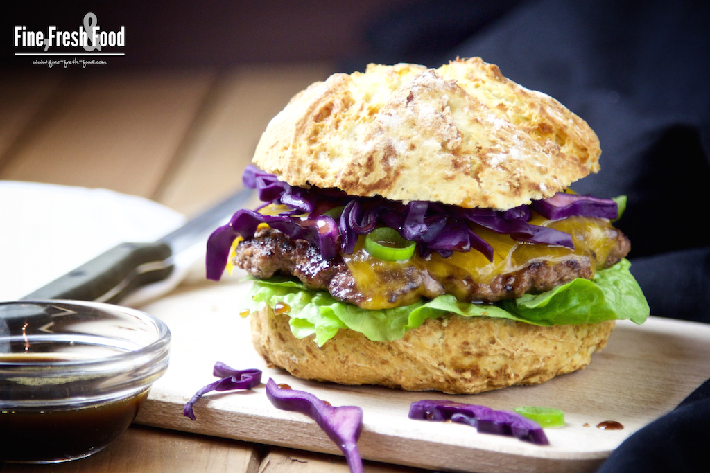 Red Cabbage & Cheddar Burger