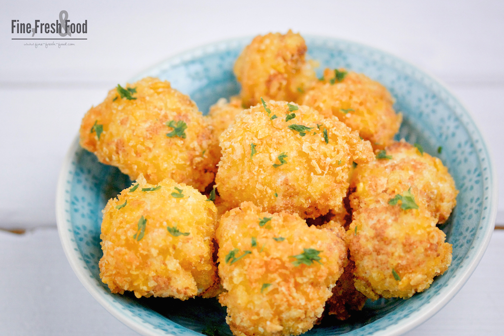 Blumenkohl im Cornflakes-Parmesan-Mantel