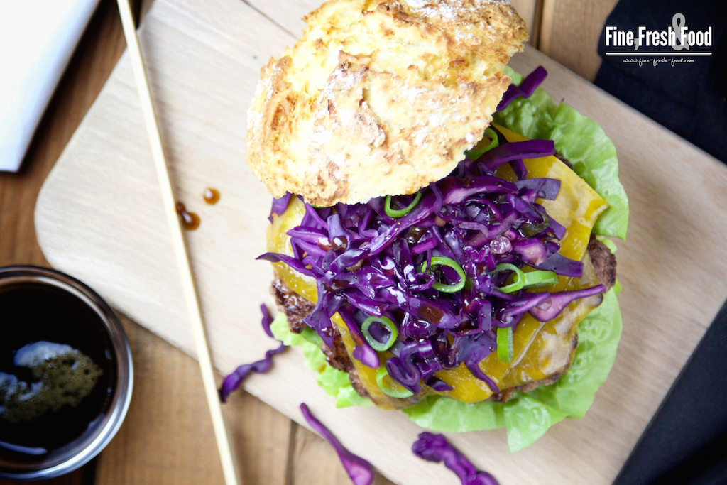 Red Cabbage & Cheddar Burger
